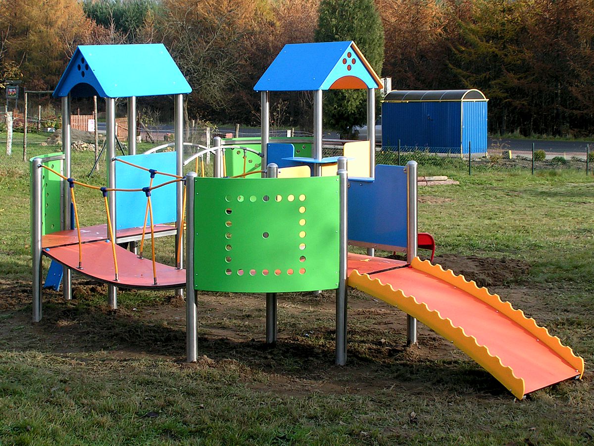 Kletterburg für Kinderspielplatz und Garten